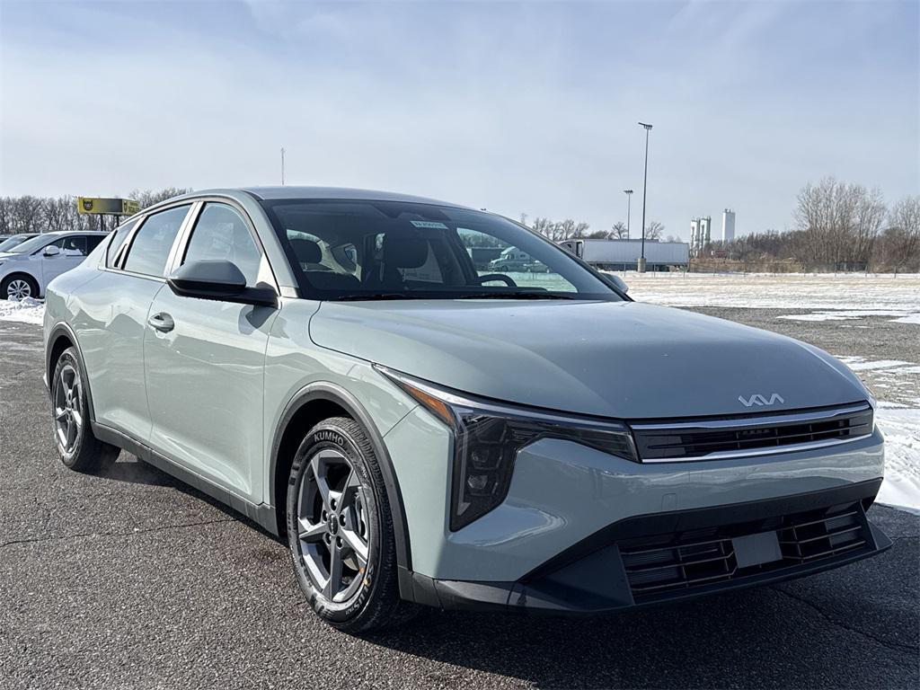 new 2025 Kia K4 car, priced at $22,718