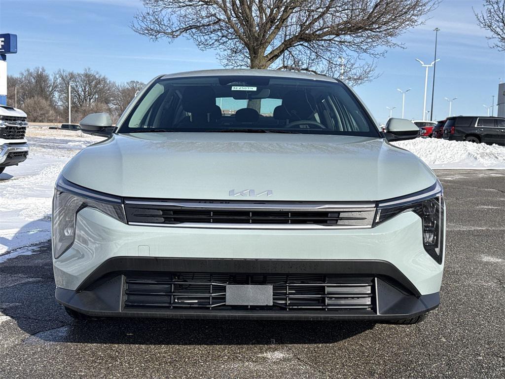 new 2025 Kia K4 car, priced at $22,718