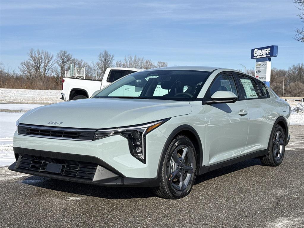 new 2025 Kia K4 car, priced at $22,718