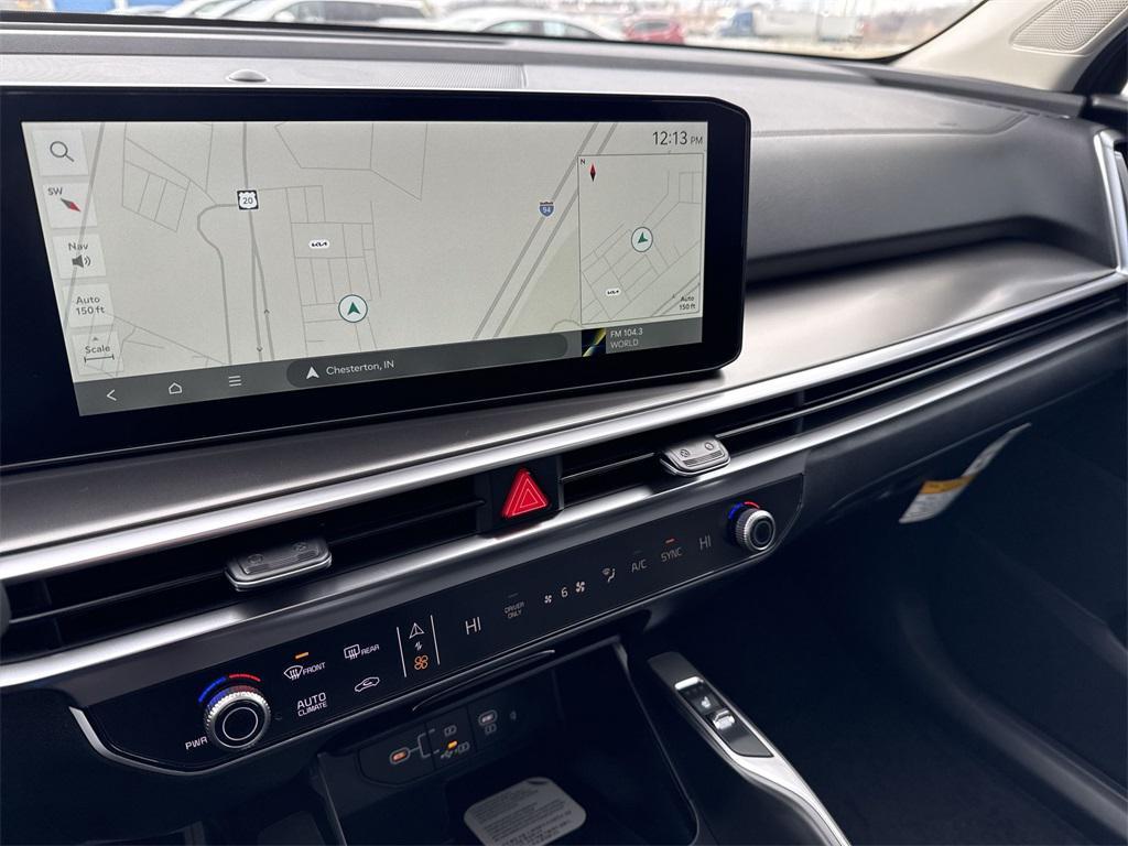 new 2026 Kia Sorento Hybrid car, priced at $40,027