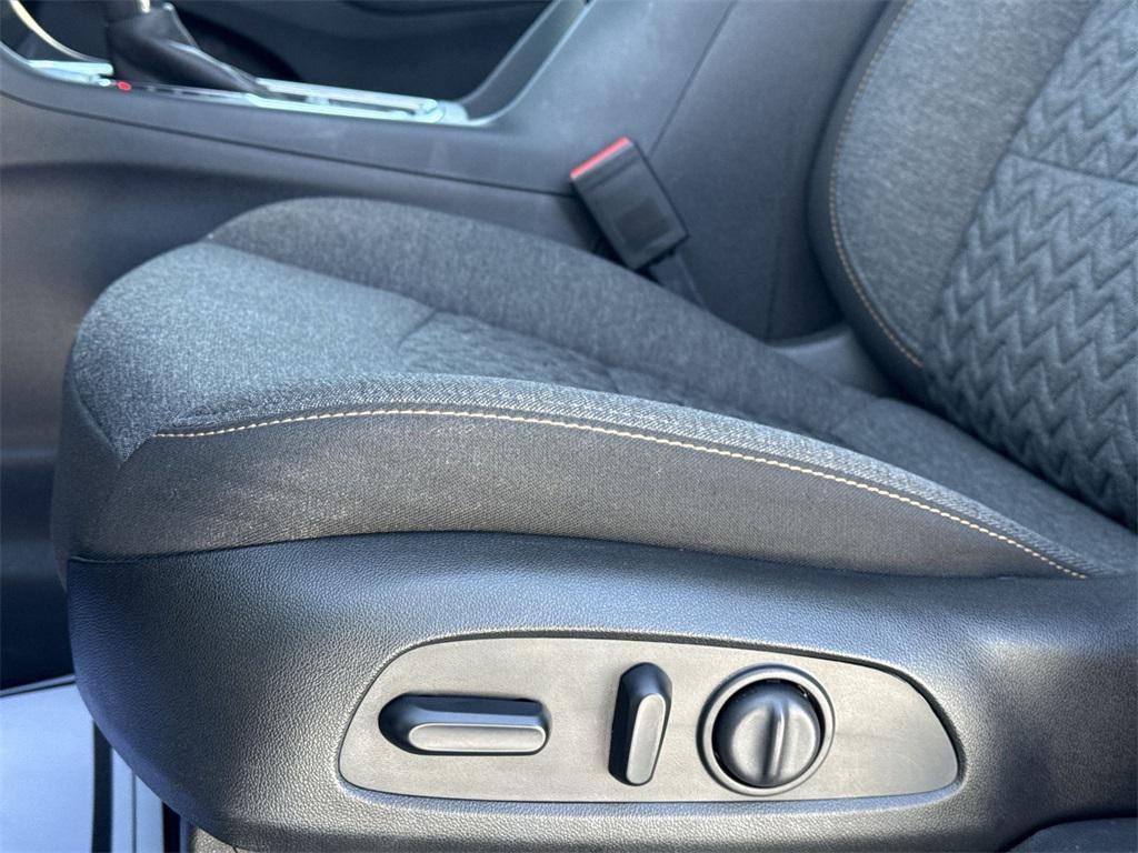 used 2024 Chevrolet Equinox car, priced at $21,432