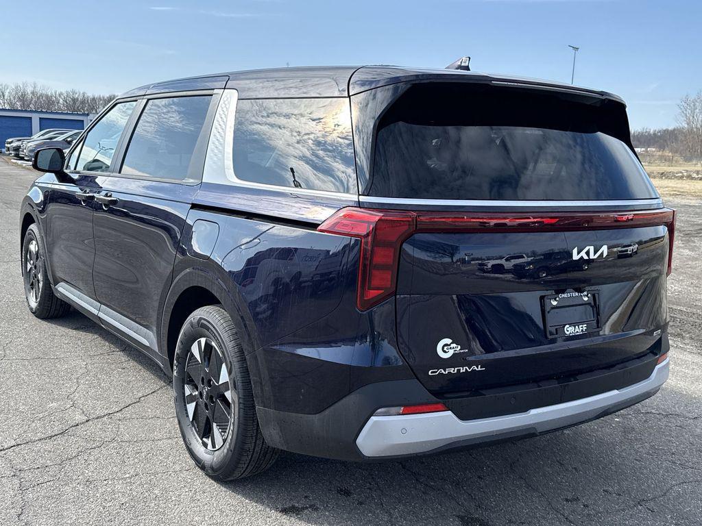 new 2026 Kia Carnival Hybrid car, priced at $40,459
