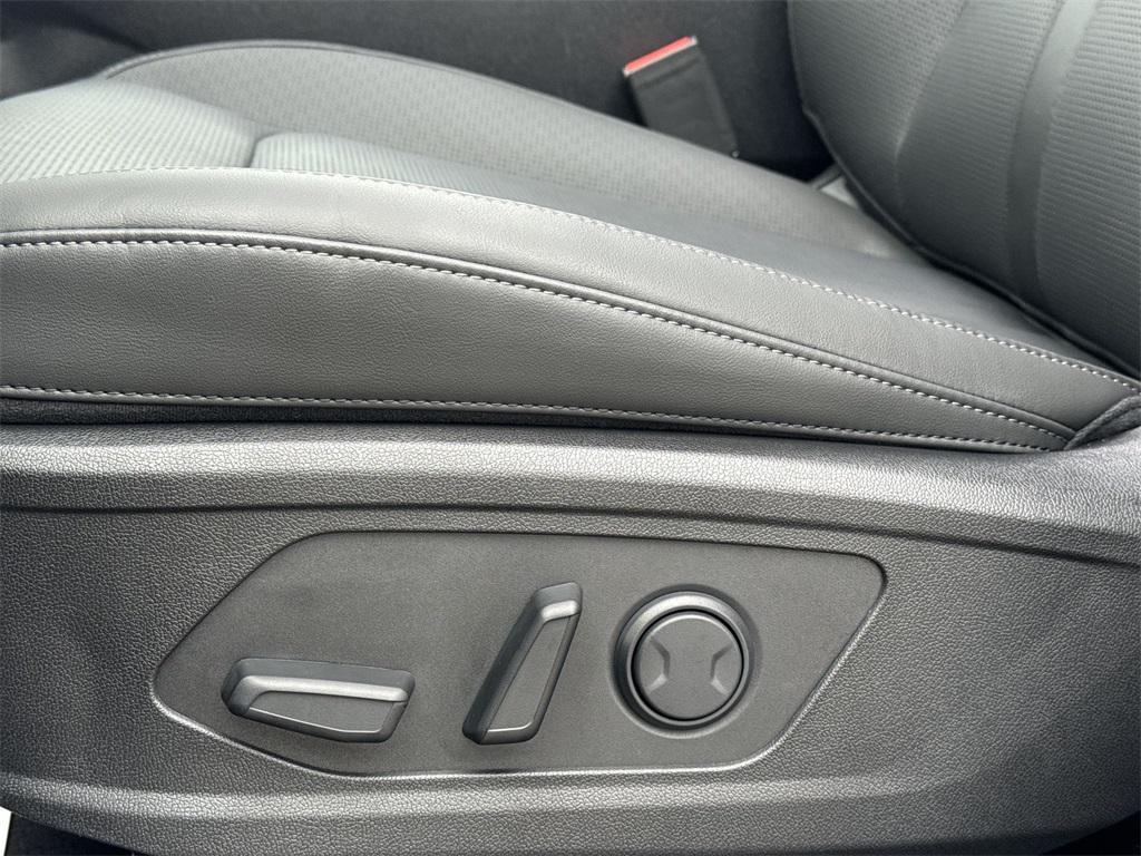 new 2026 Kia Sorento car, priced at $36,042