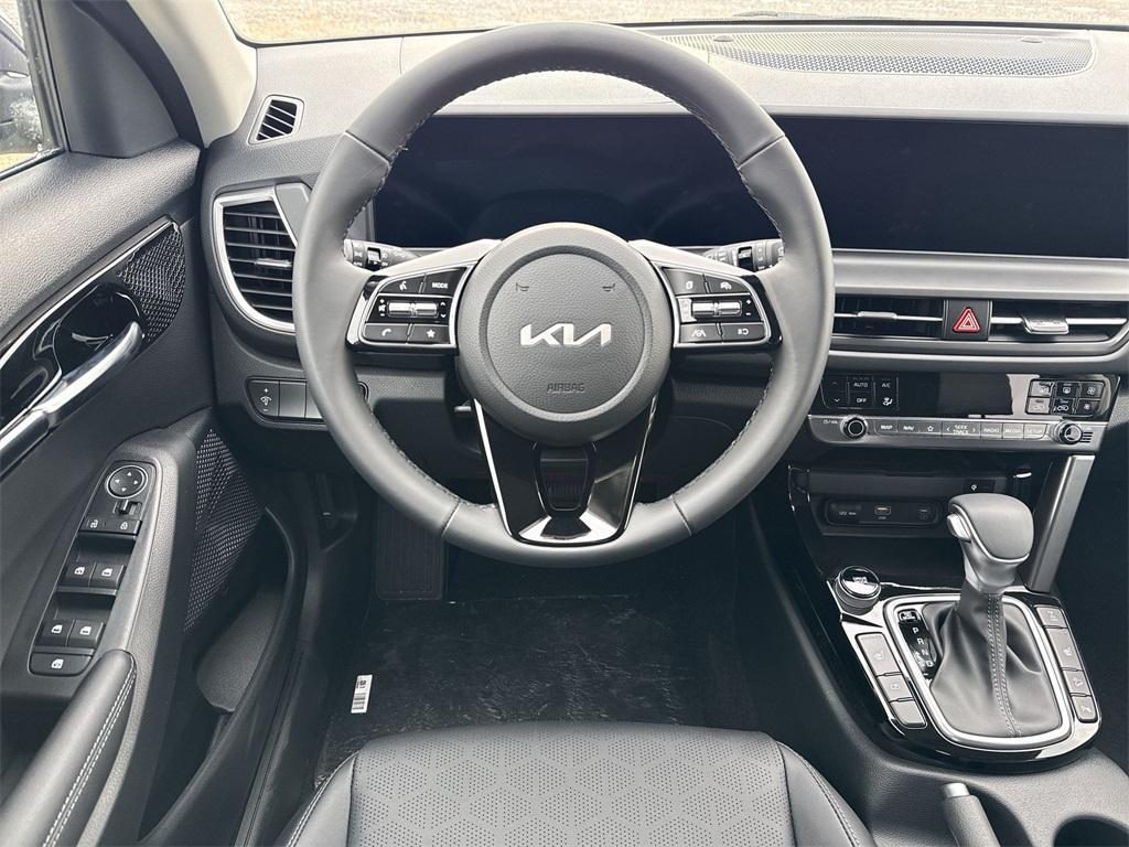 new 2026 Kia Seltos car, priced at $27,776