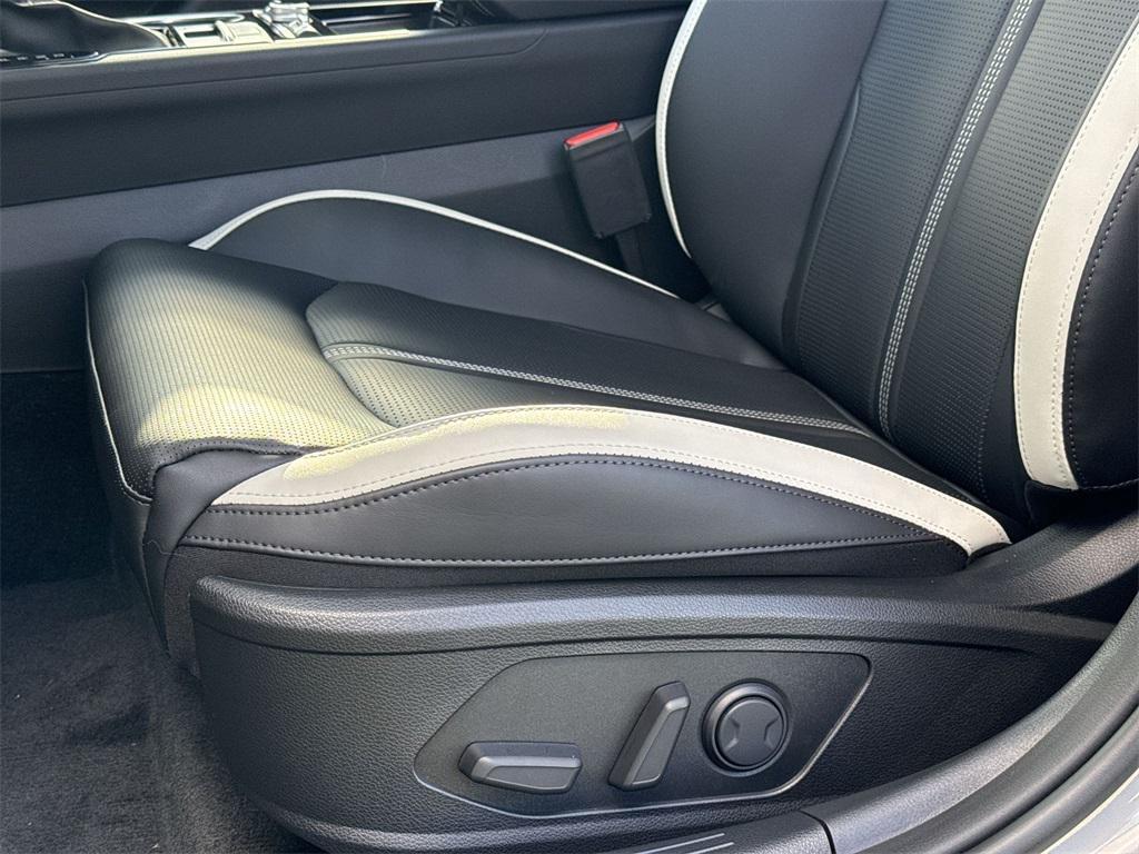 new 2026 Kia K5 car, priced at $29,970