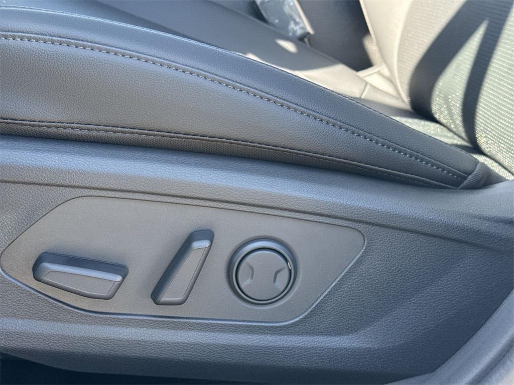 new 2026 Kia Sportage Hybrid car, priced at $34,056