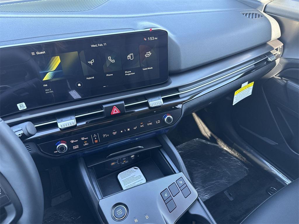 new 2026 Kia Sportage Hybrid car, priced at $34,056