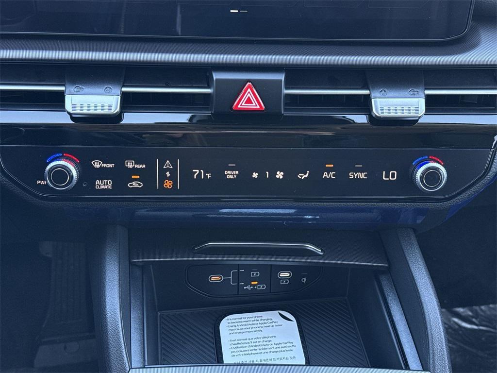 new 2026 Kia Sportage Hybrid car, priced at $34,056