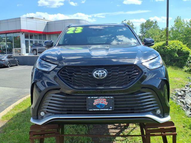 used 2023 Toyota Highlander car, priced at $36,993