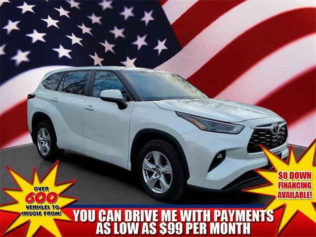 used 2023 Toyota Highlander car, priced at $30,656