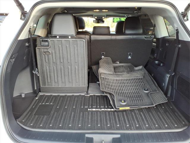 used 2024 Toyota Highlander car, priced at $42,626