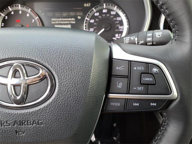 used 2024 Toyota Highlander car, priced at $42,626