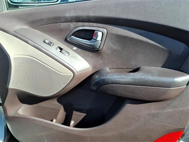 used 2015 Hyundai Tucson car, priced at $4,637