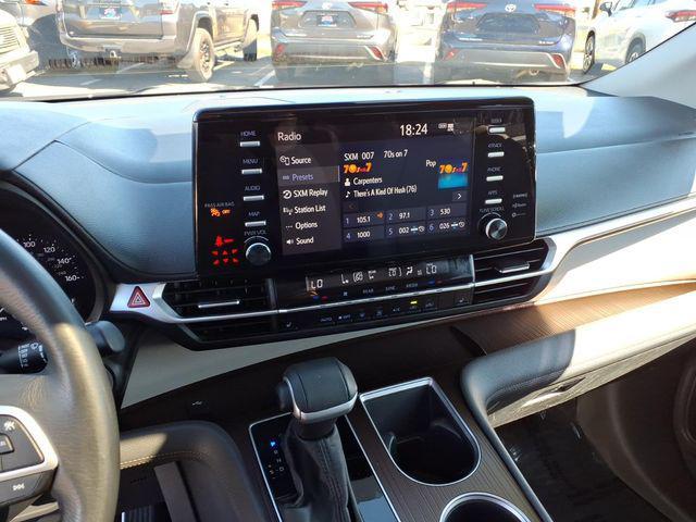 used 2023 Toyota Sienna car