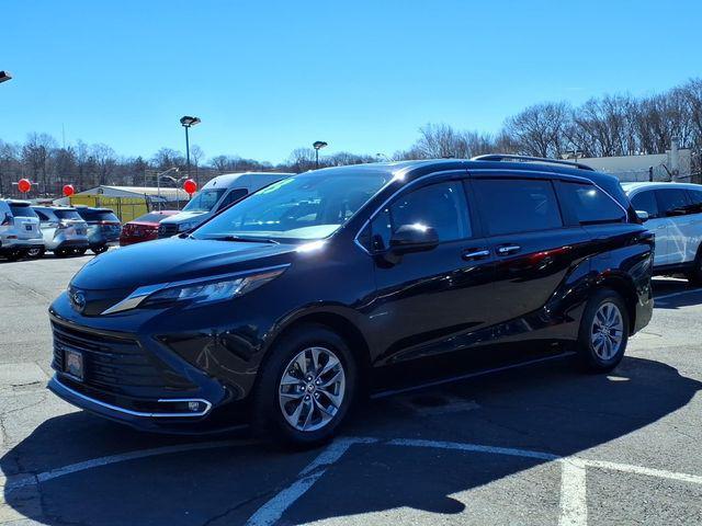 used 2023 Toyota Sienna car