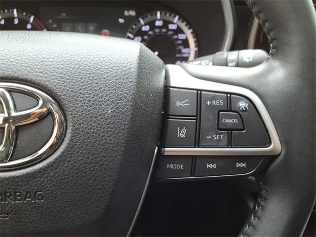 used 2023 Toyota Highlander car, priced at $34,648
