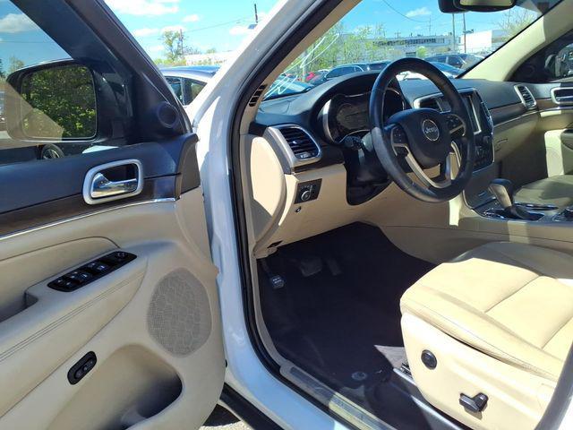 used 2017 Jeep Grand Cherokee car, priced at $11,773