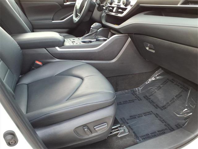 used 2023 Toyota Highlander car, priced at $35,965
