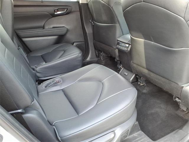 used 2023 Toyota Highlander car, priced at $35,965