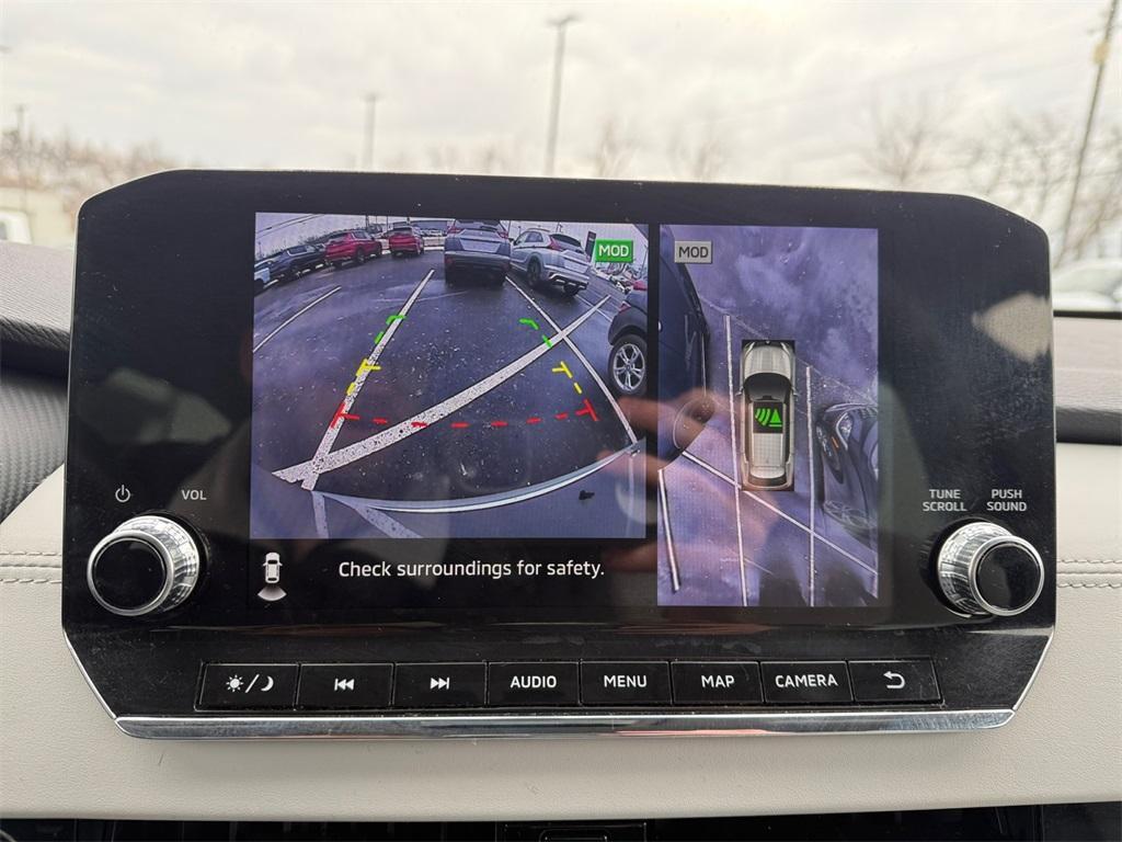 used 2022 Mitsubishi Outlander car, priced at $20,797