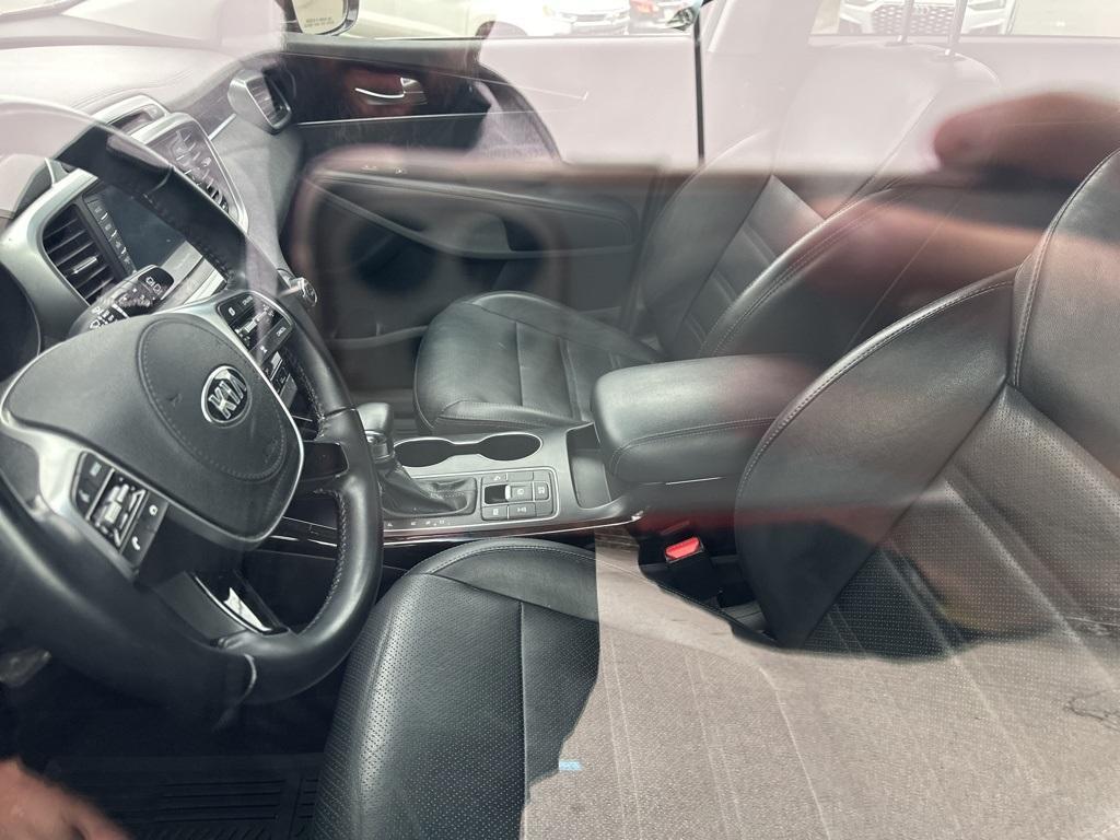 used 2019 Kia Sorento car, priced at $16,886