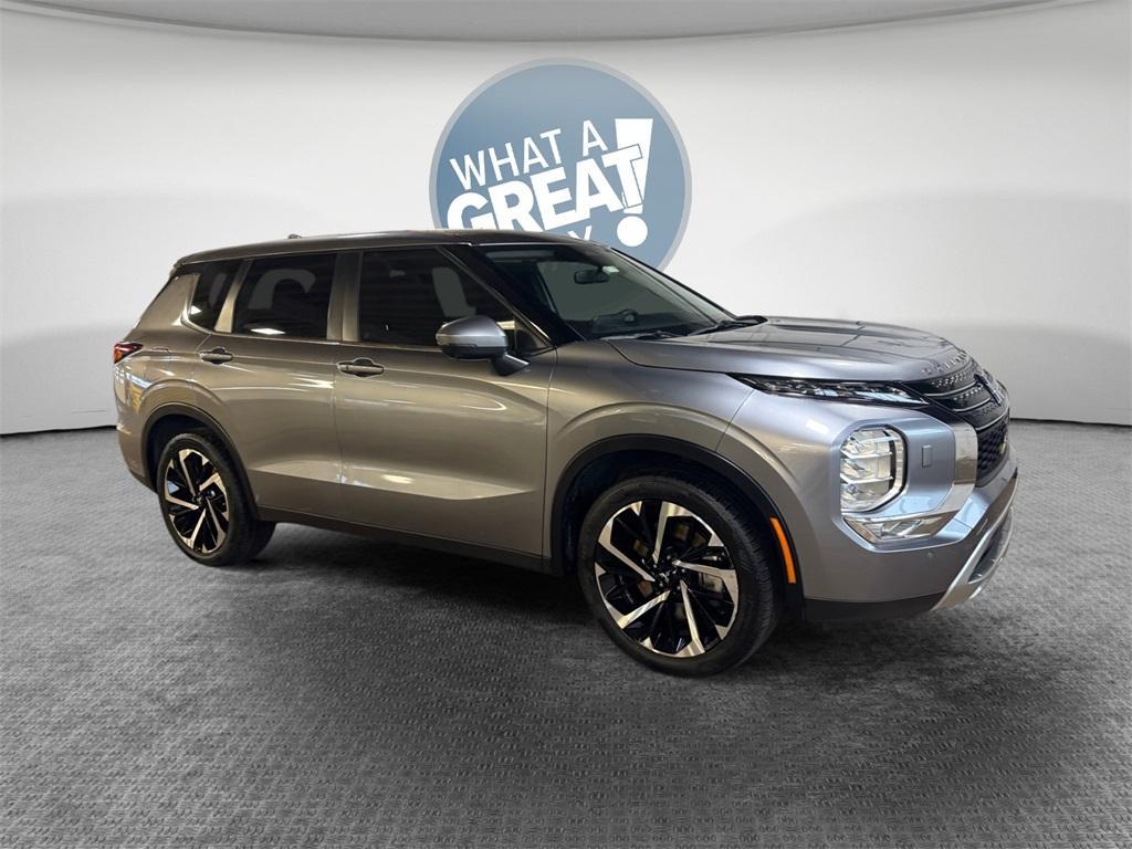 used 2022 Mitsubishi Outlander car, priced at $21,197