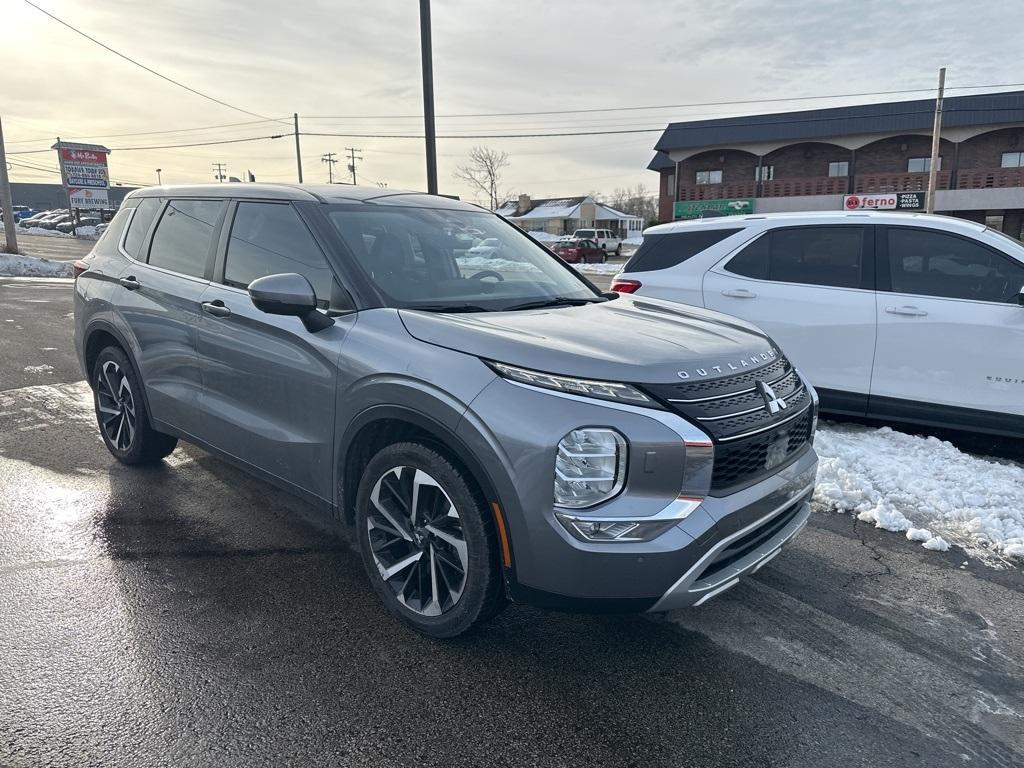 used 2022 Mitsubishi Outlander car, priced at $22,287