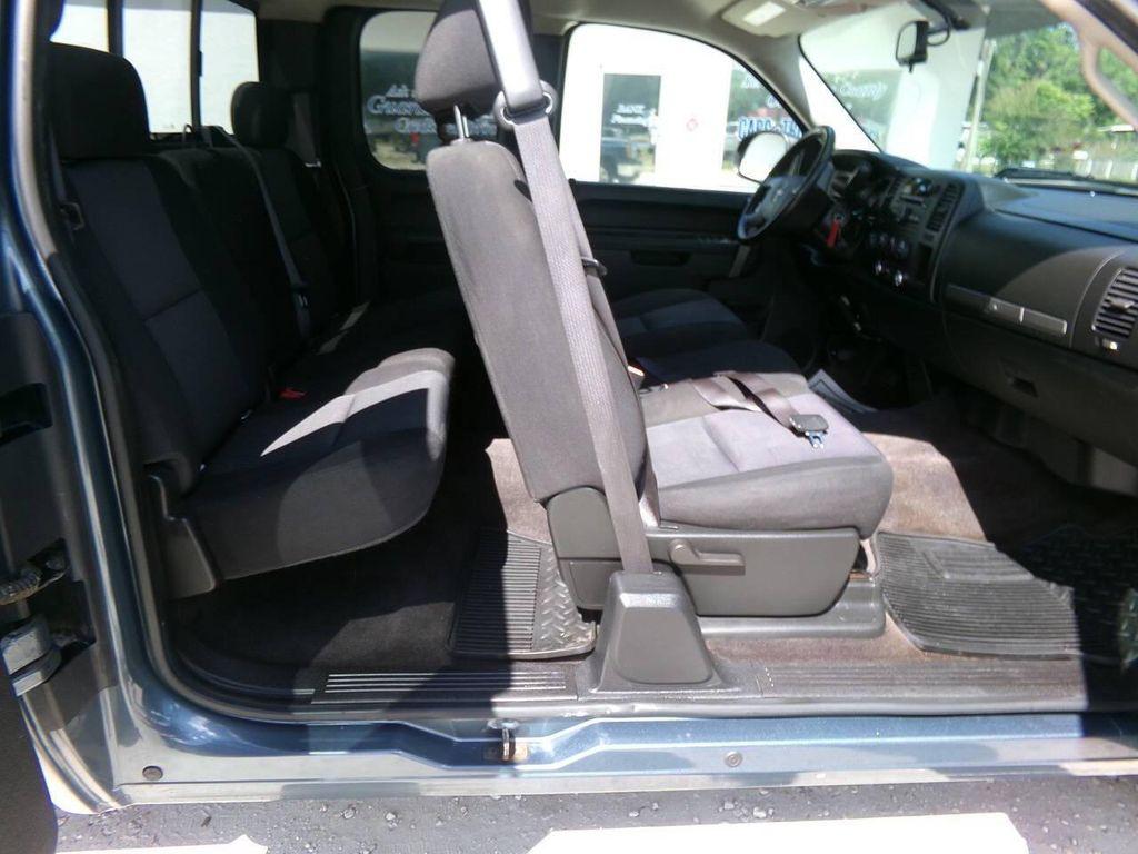 used 2010 GMC Sierra 1500 car, priced at $11,999