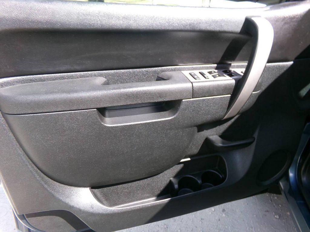 used 2010 GMC Sierra 1500 car, priced at $11,999