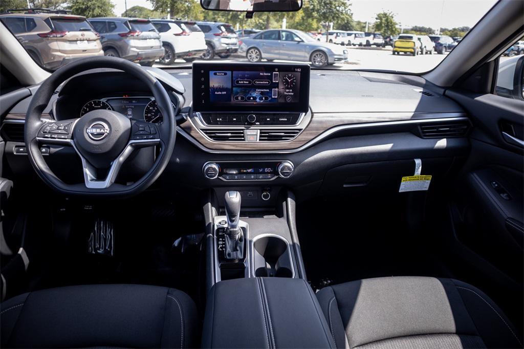 new 2025 Nissan Altima car, priced at $25,913