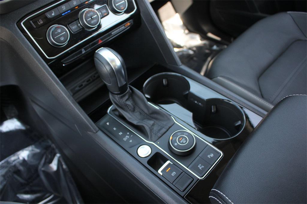 used 2021 Volkswagen Atlas car, priced at $26,666