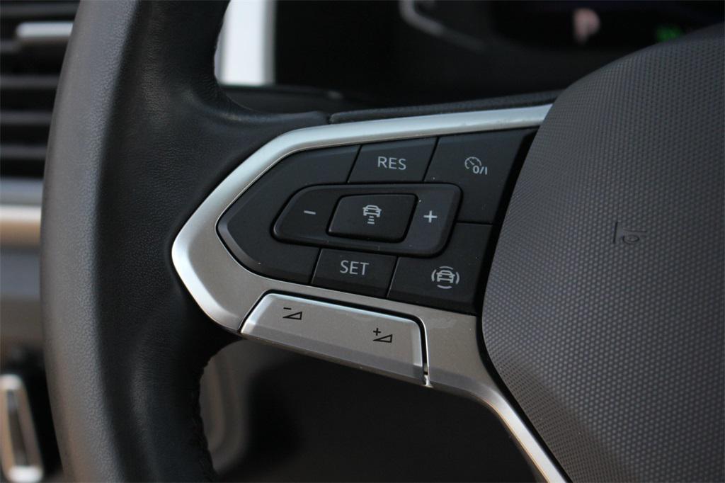 used 2021 Volkswagen Atlas car, priced at $26,666