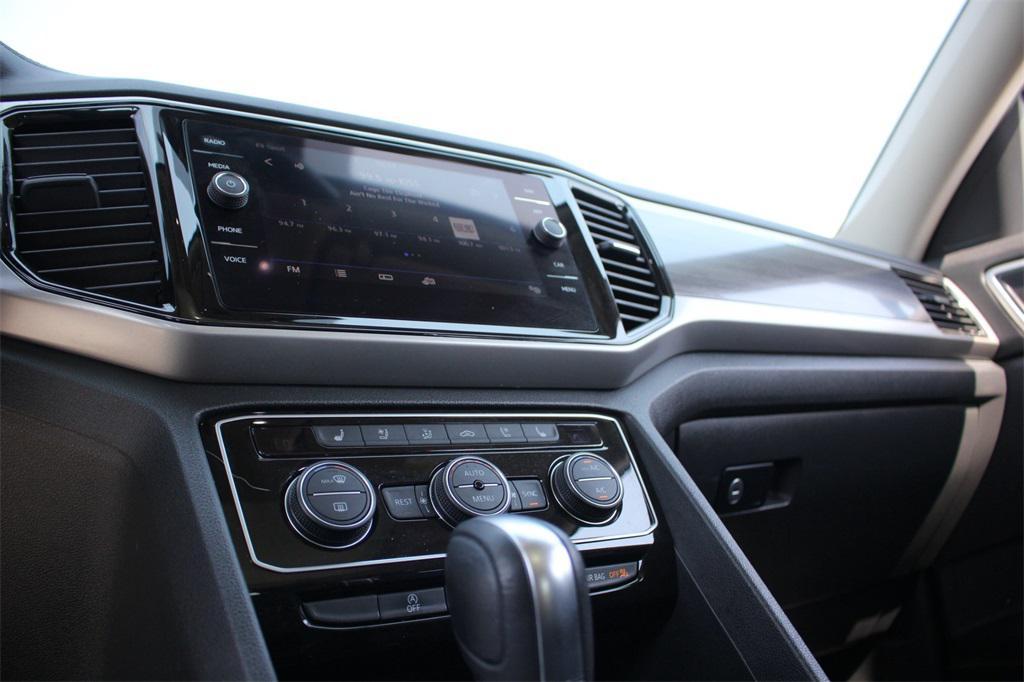 used 2021 Volkswagen Atlas car, priced at $26,666