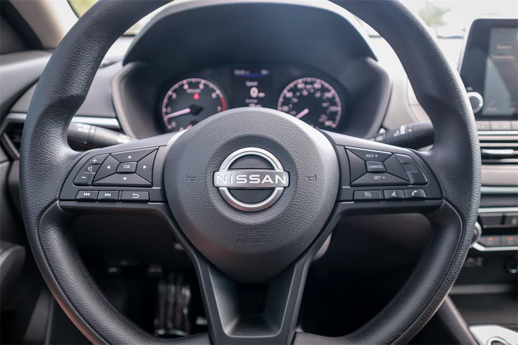 new 2025 Nissan Altima car, priced at $23,999