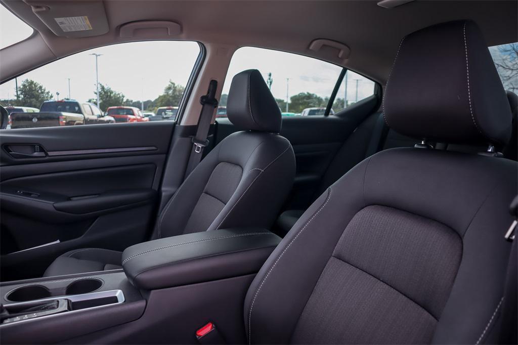 new 2025 Nissan Altima car, priced at $23,999