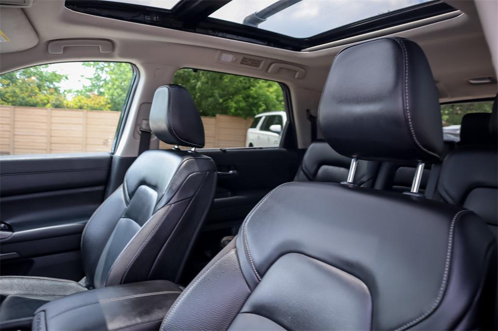 used 2024 Nissan Pathfinder car, priced at $29,499