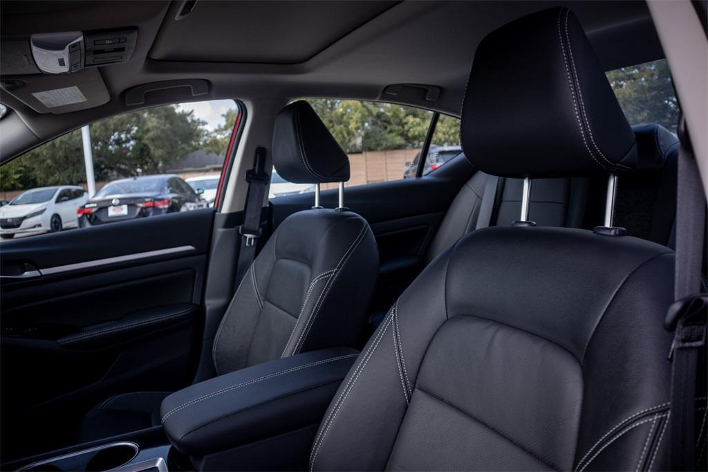 new 2025 Nissan Altima car, priced at $30,408