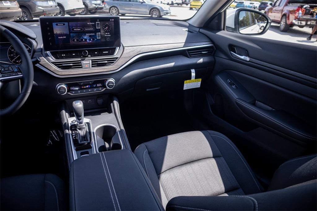 new 2025 Nissan Altima car, priced at $26,866