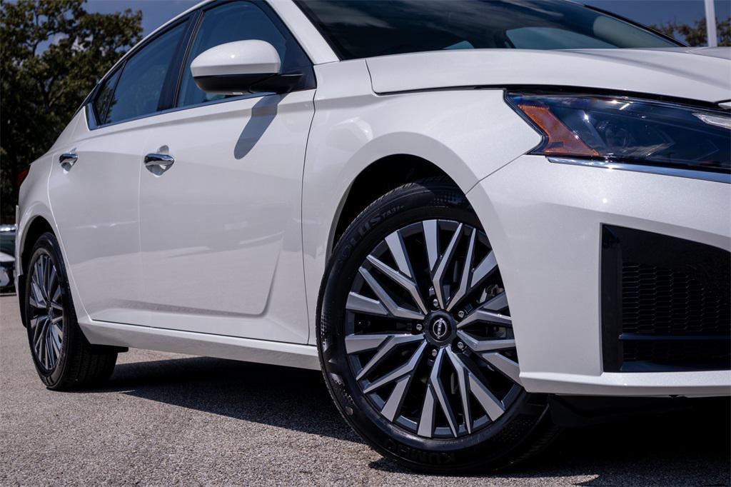 new 2025 Nissan Altima car, priced at $26,866