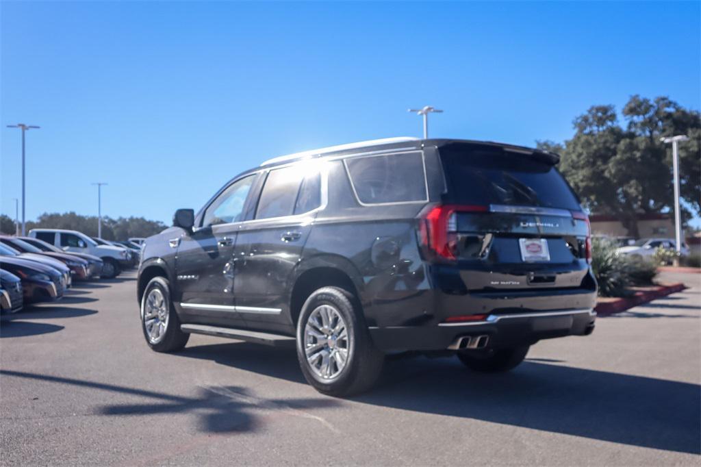 used 2025 GMC Yukon car, priced at $72,000