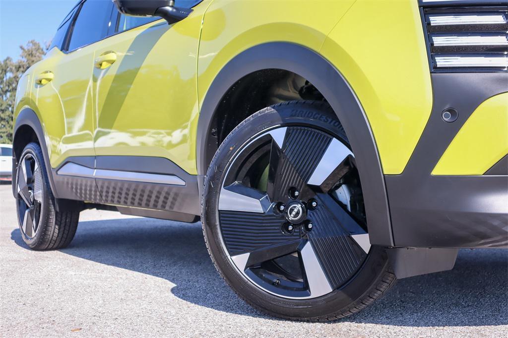 new 2026 Nissan Kicks car, priced at $28,905