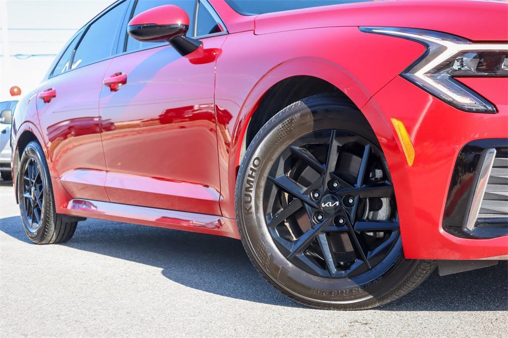 used 2025 Kia K5 car, priced at $22,000