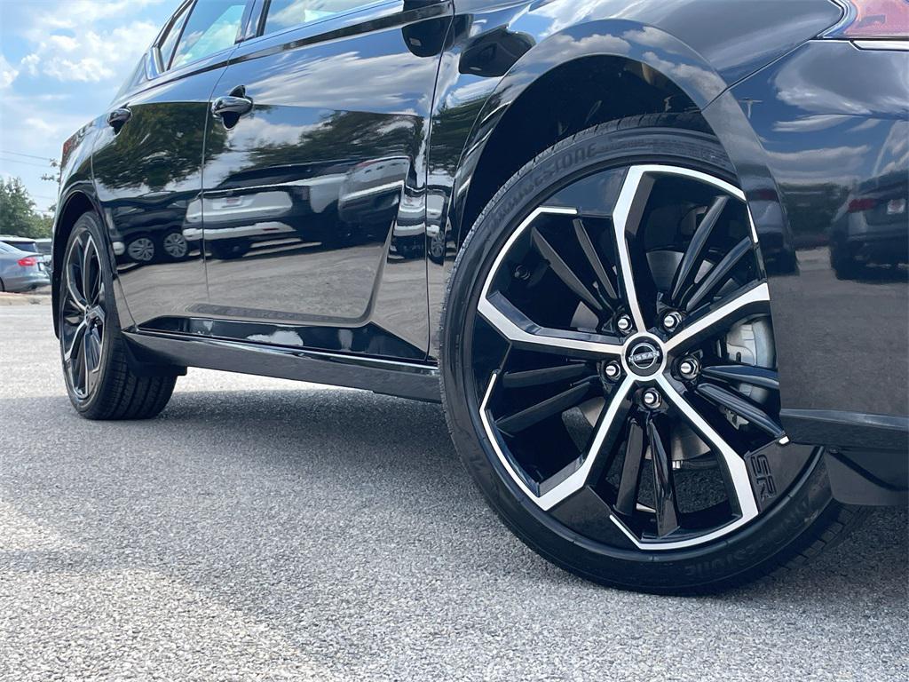 new 2025 Nissan Altima car, priced at $28,450