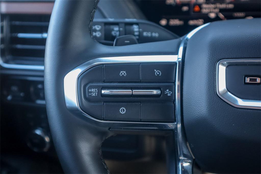 used 2025 GMC Yukon XL car, priced at $72,887