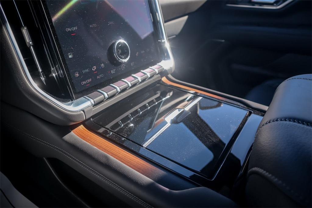 used 2025 GMC Yukon XL car, priced at $72,887