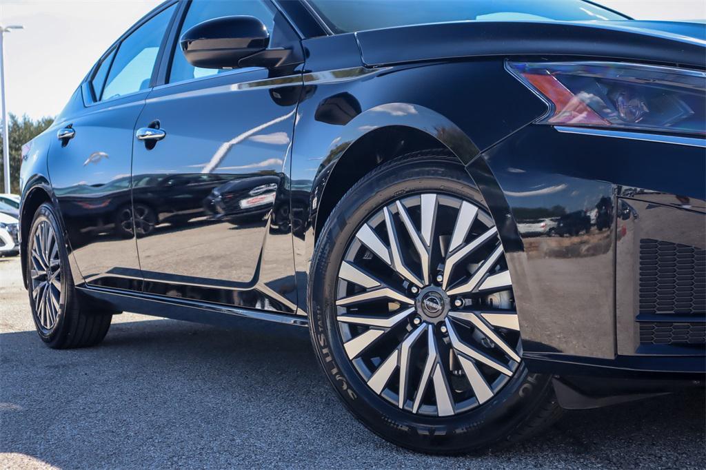 new 2025 Nissan Altima car, priced at $26,954