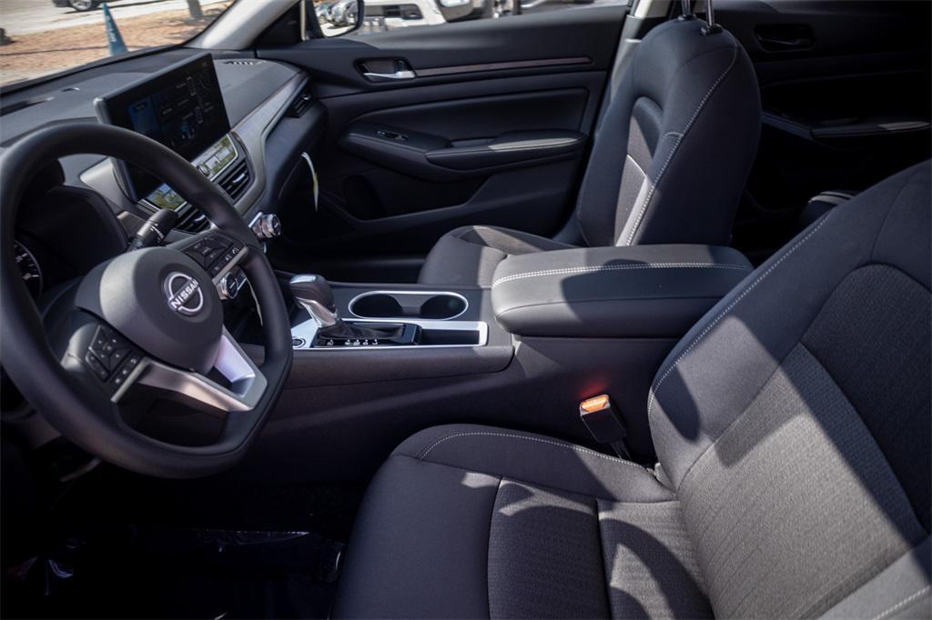 new 2025 Nissan Altima car, priced at $25,626