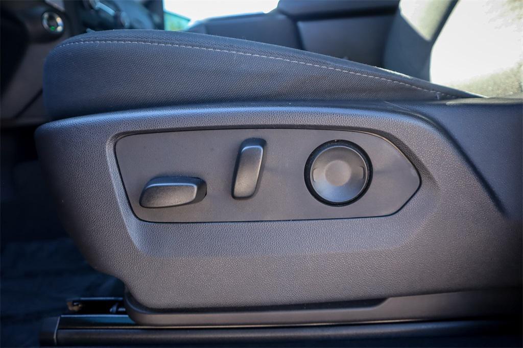 used 2024 Chevrolet Silverado 1500 car, priced at $33,819