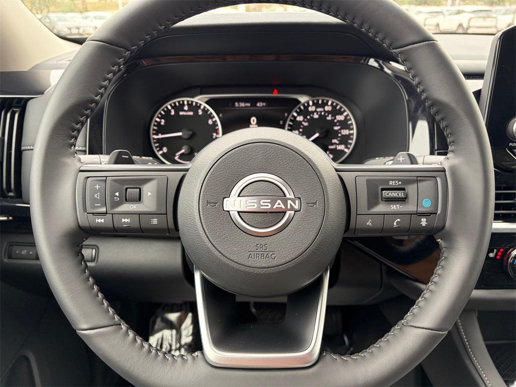 new 2025 Nissan Pathfinder car, priced at $35,783