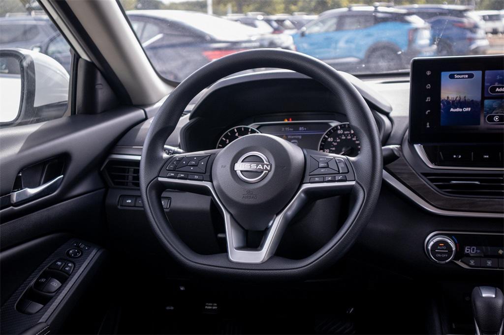 new 2025 Nissan Altima car, priced at $25,913